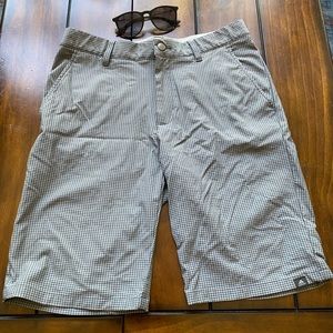 Men’s Adidas Gray Checkered Flex Golf Shorts ⛳️🏌🏻‍♂️